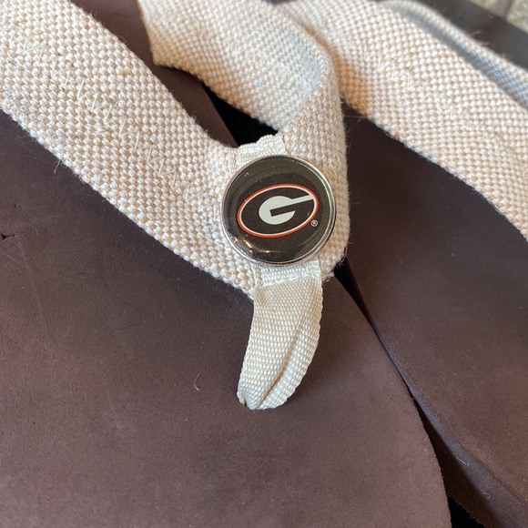 UGA Flip Flops - Picture 2 of 6
